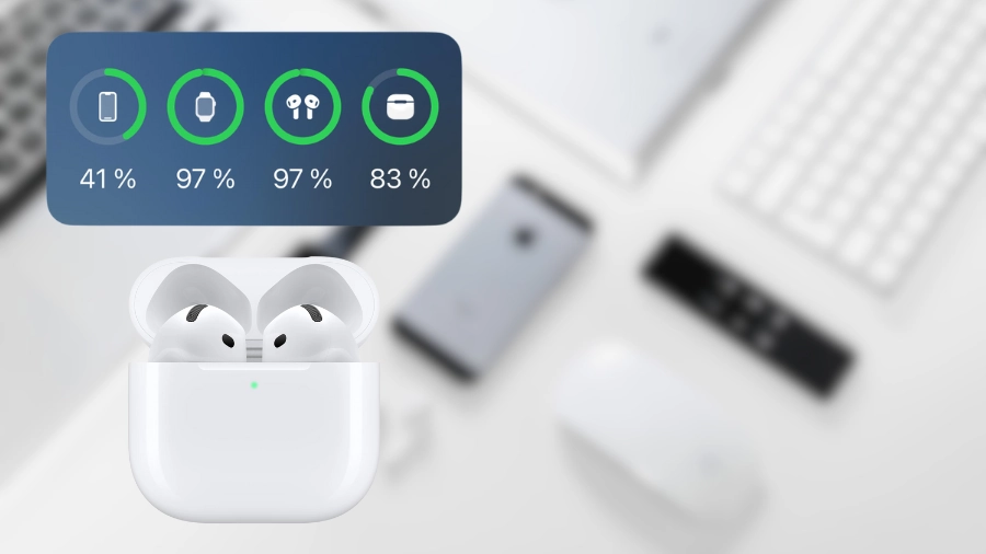 AirPods 4 mit geöffneten Ladecase